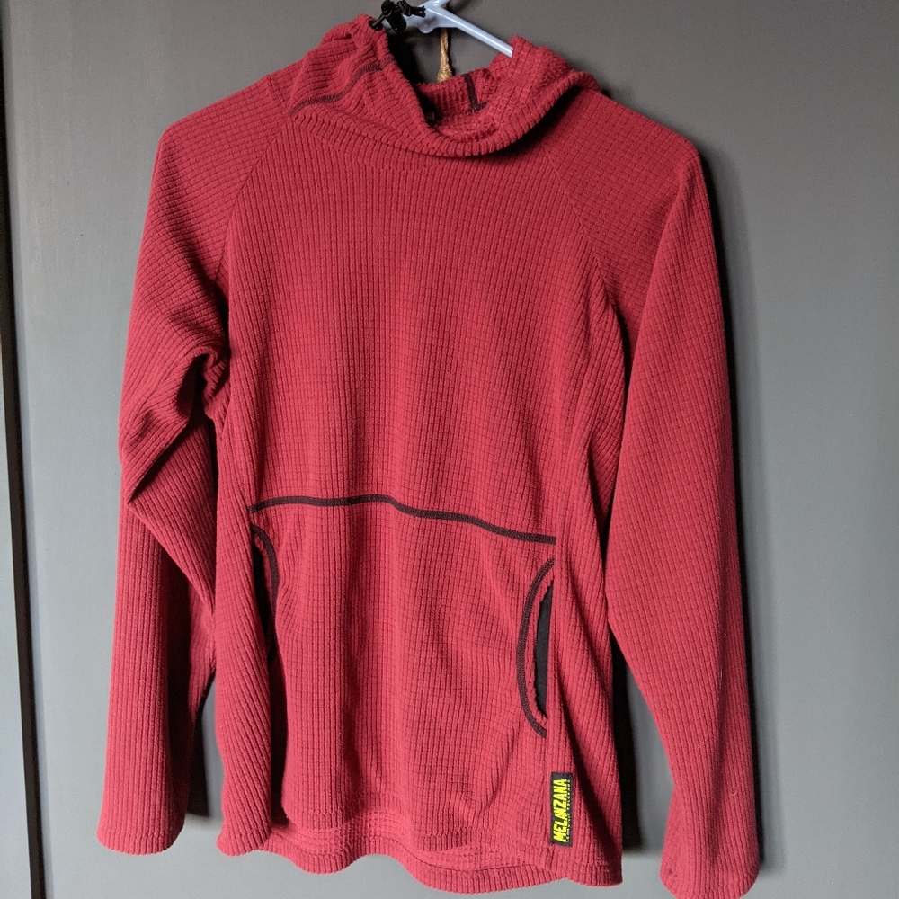 Melanzana Microgrid Fleece